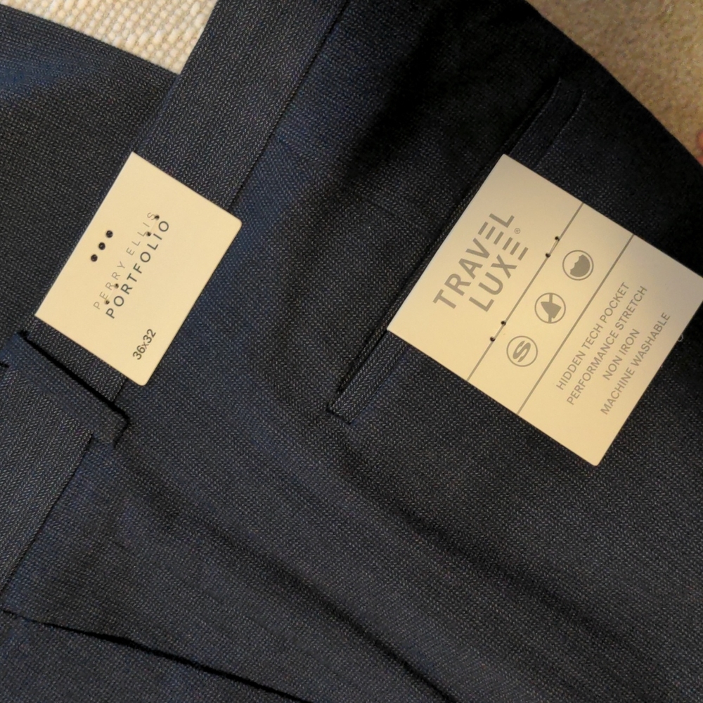 Perry Ellis Portfolio Travel Pants